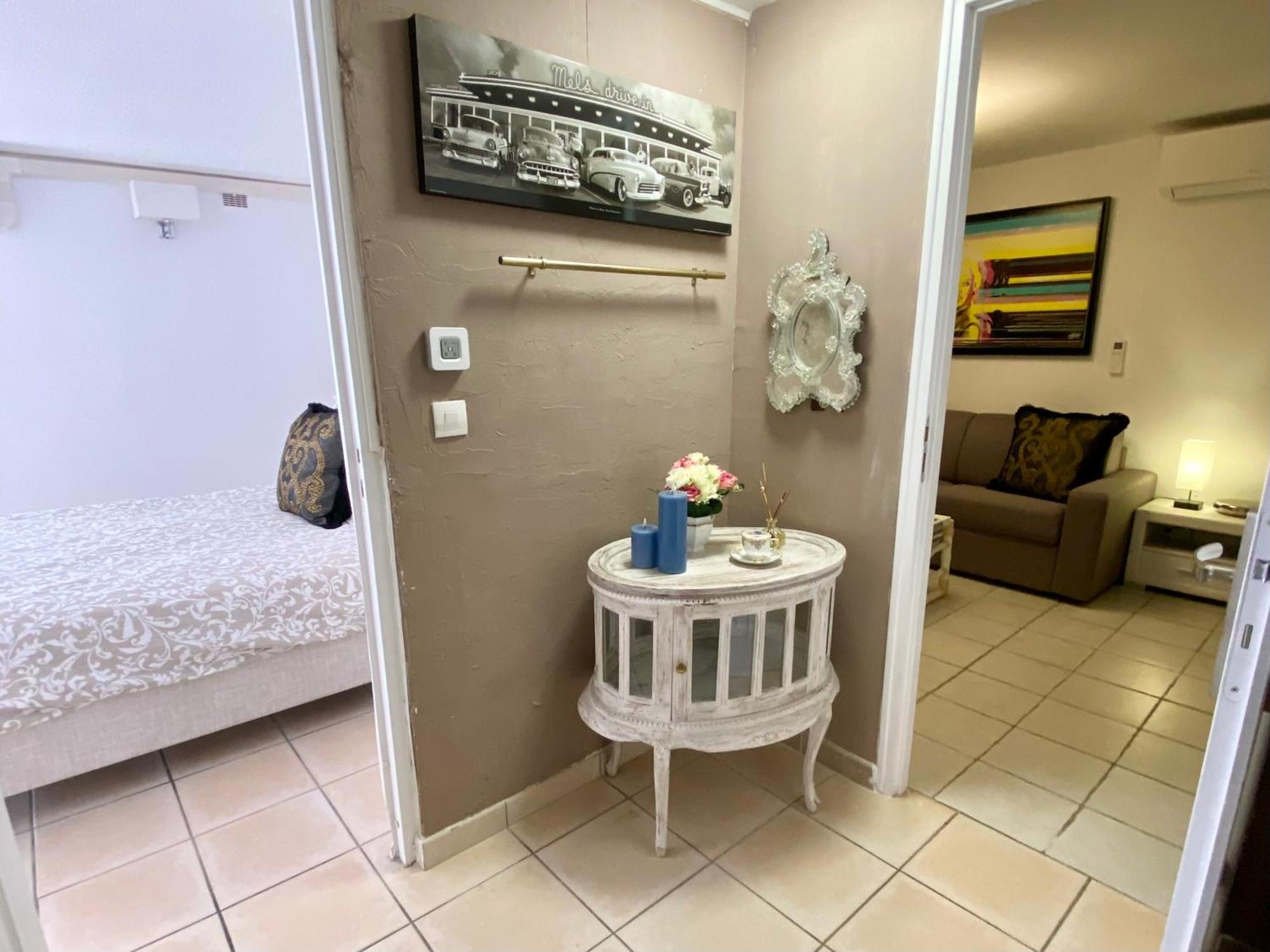 La Vie Est Belle En Provence Bed & Breakfast Tourves Exterior photo